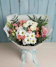 Букет цветов из:  Розы, Лизиантусы и Хризантемы в Таштыпе
