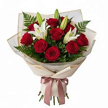 Букет цветов из:  Лилии и Розы в Таштыпе