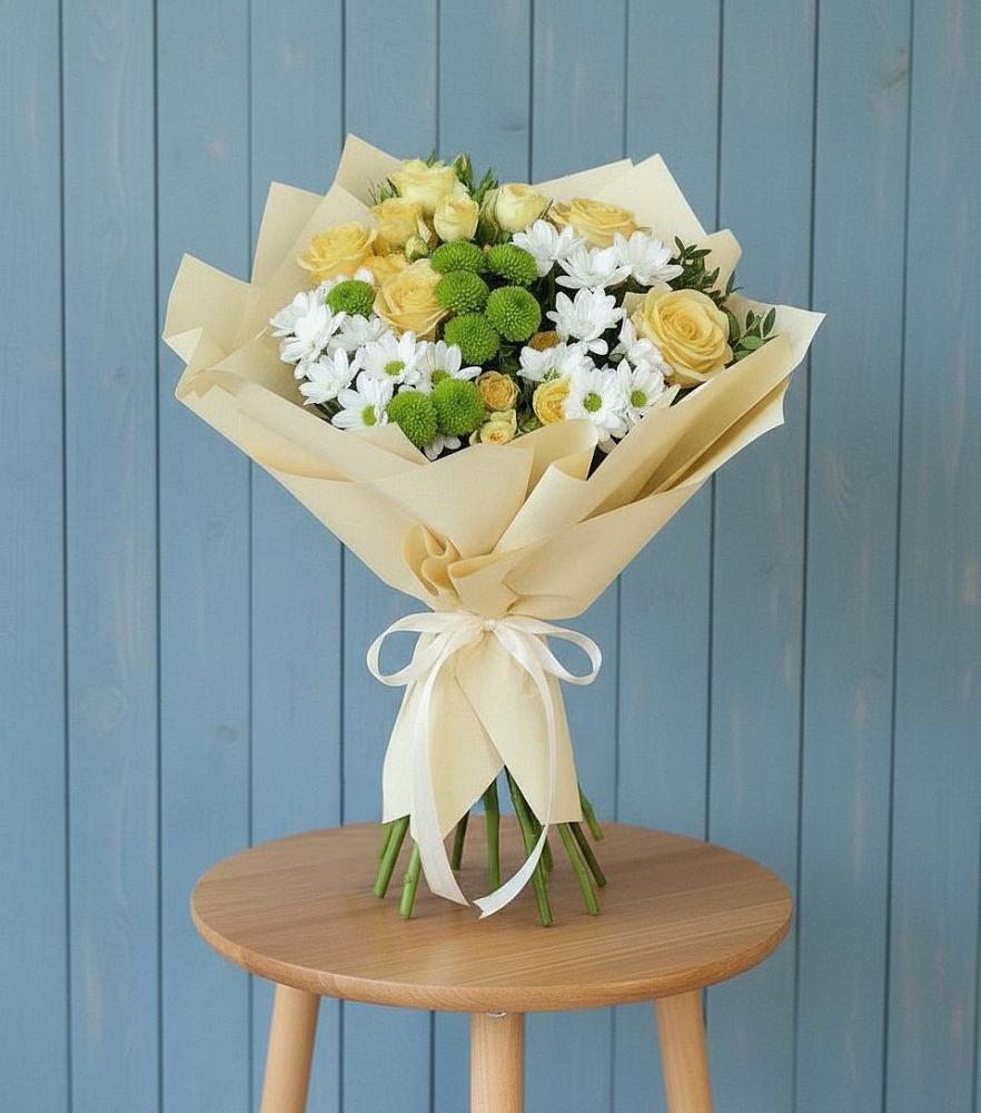 Букет цветов из: Хризантемы и Розы в Таштыпе