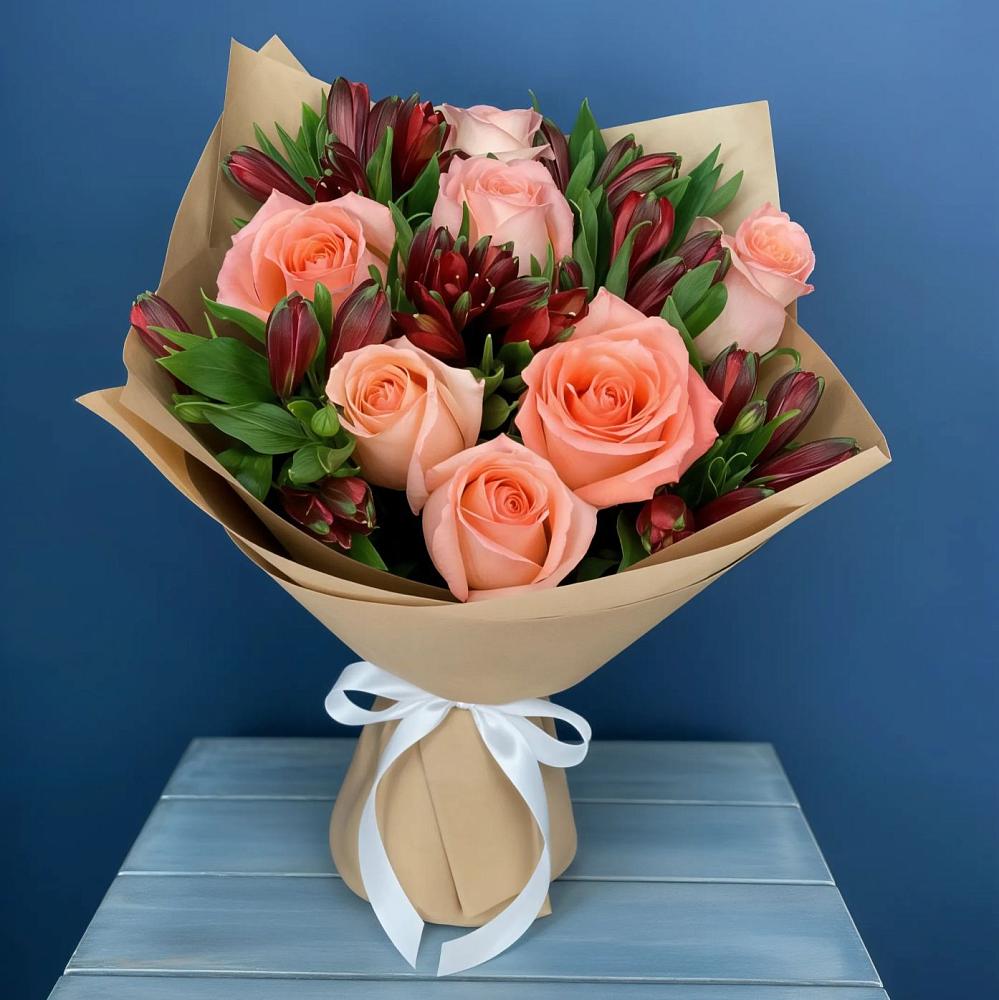 Букет цветов из: Розы и Альстромерии в Таштыпе