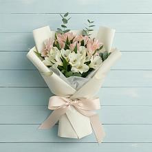 Букет цветов из:  Альстромерии в Таштыпе